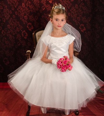 First Communion Dresses | First Communion Portraits